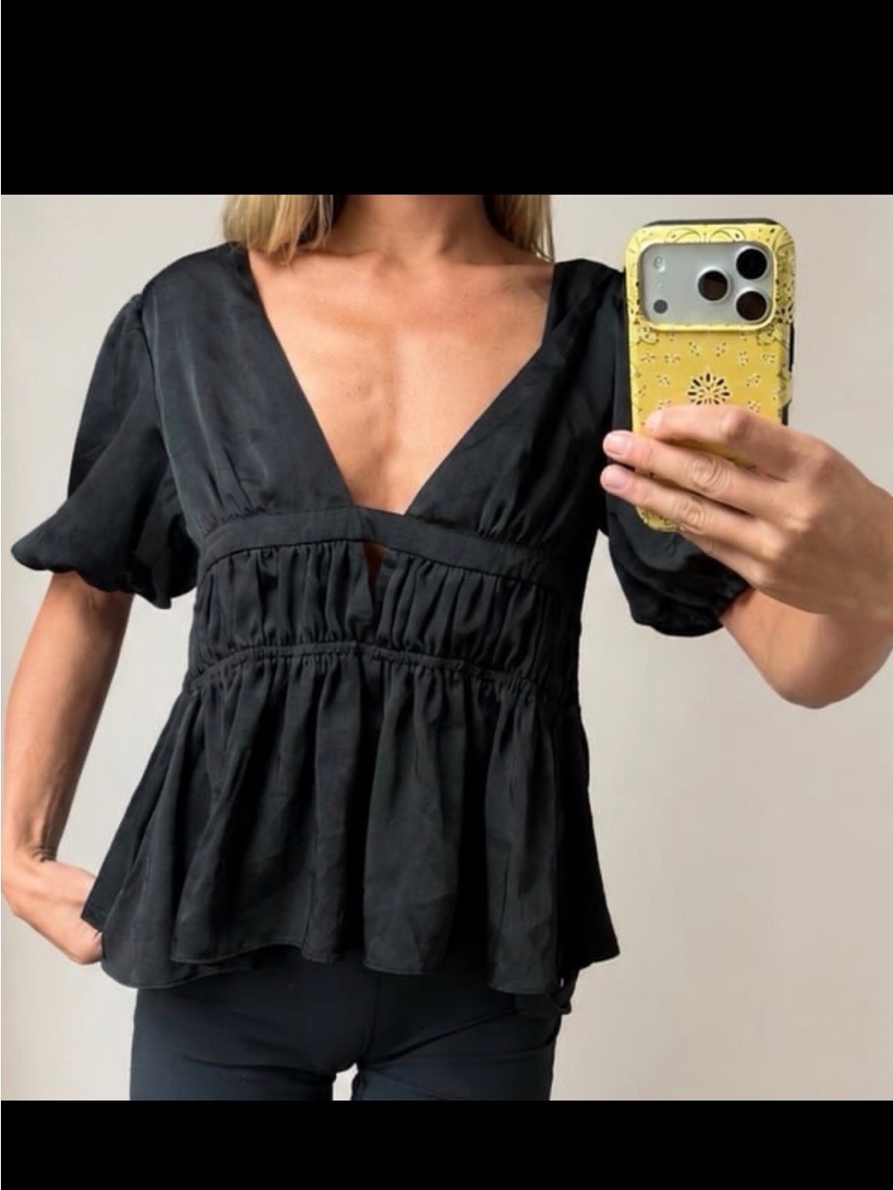 ANTHROPOLOGIE Dolan Babydoll black satin/satin-look peplum blouse with Deep V
